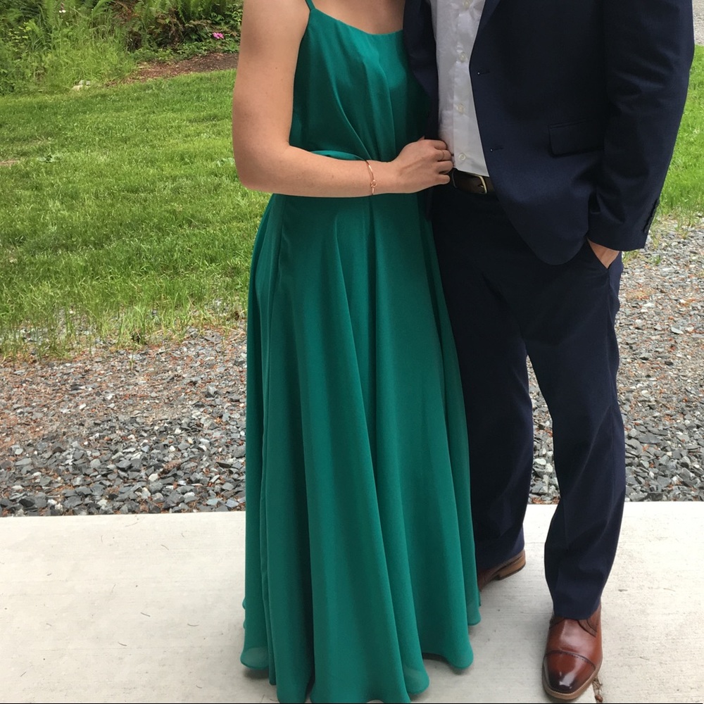 Allure Bridesmaids size 6 Teal bridesmaid dress.